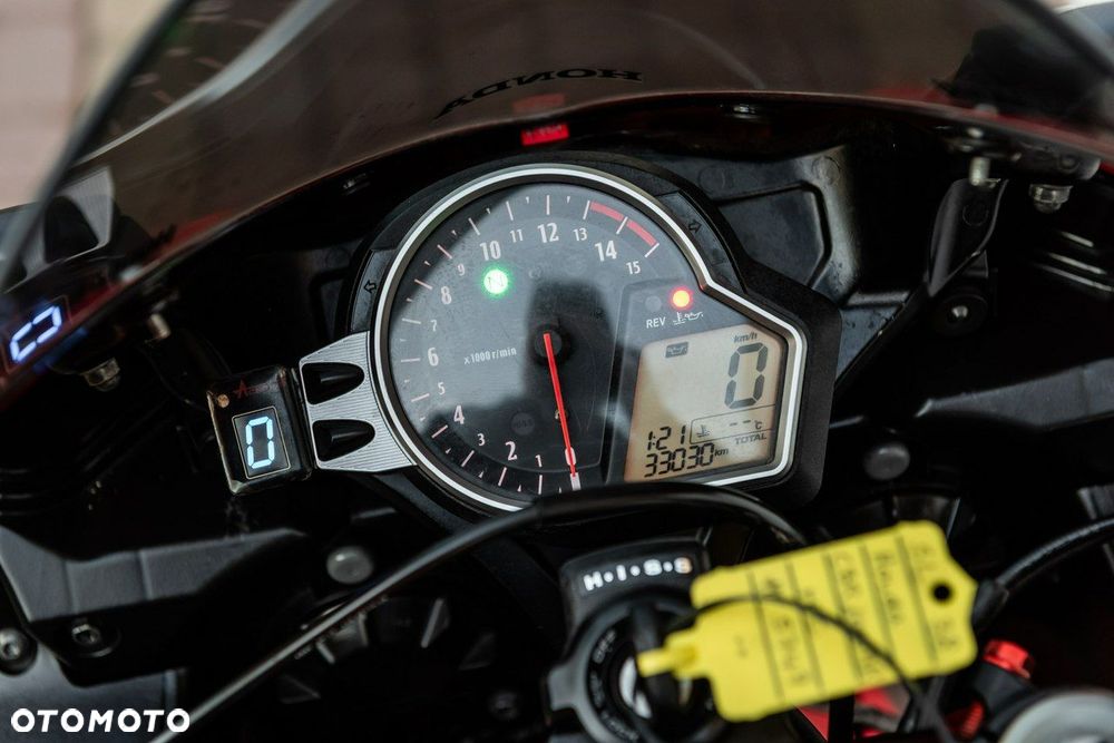 Honda CBR - 9