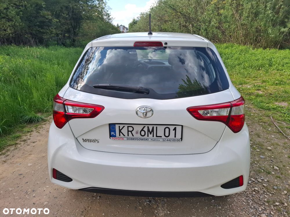 Toyota Yaris 1.5 Active - 6