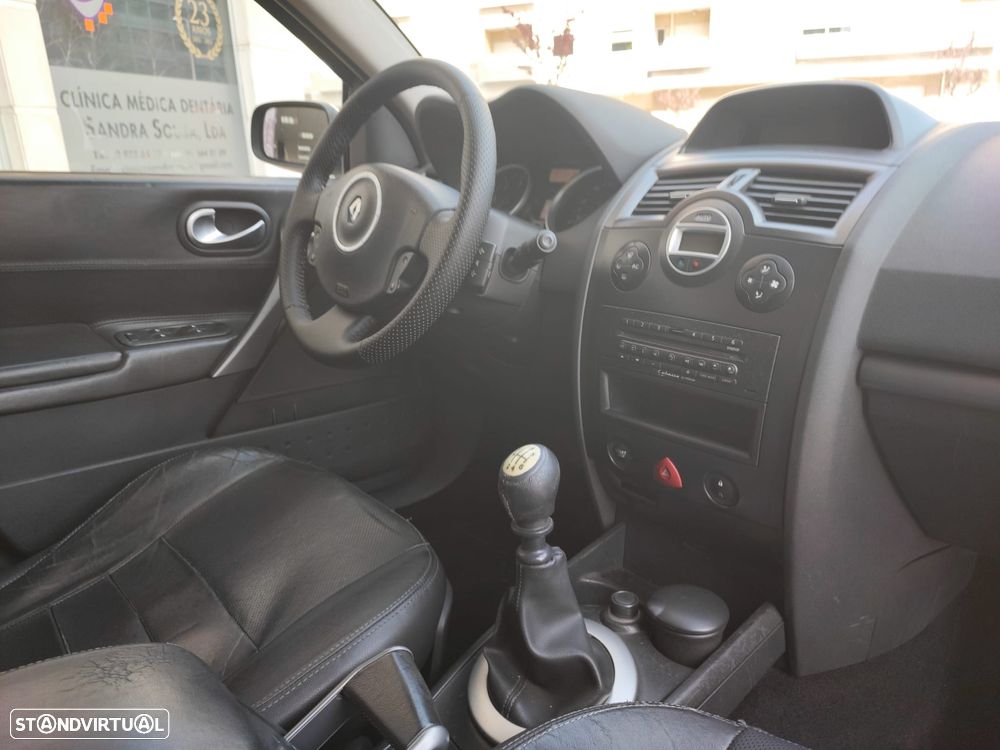 Renault Mégane Break 1.5 dCi Luxe - 24