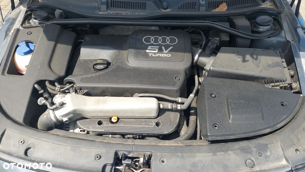 Audi TT Roadster 1.8 T - 12