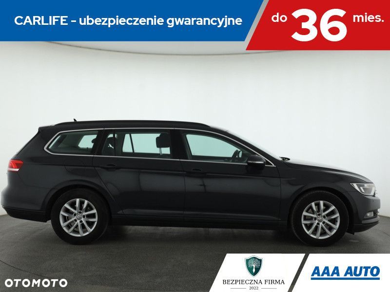 Volkswagen Passat Variant - 8