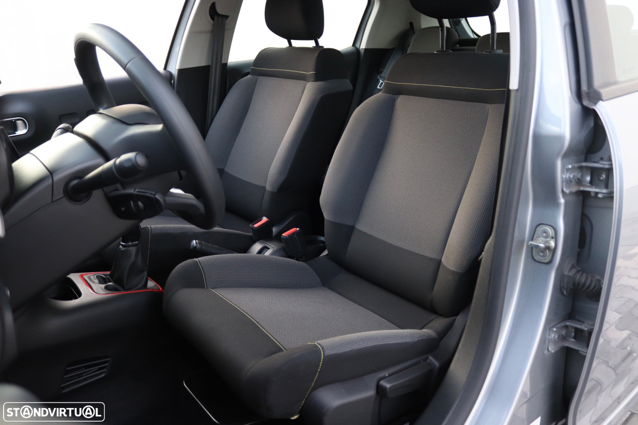 Citroën C3 Pure Tech Live - 8