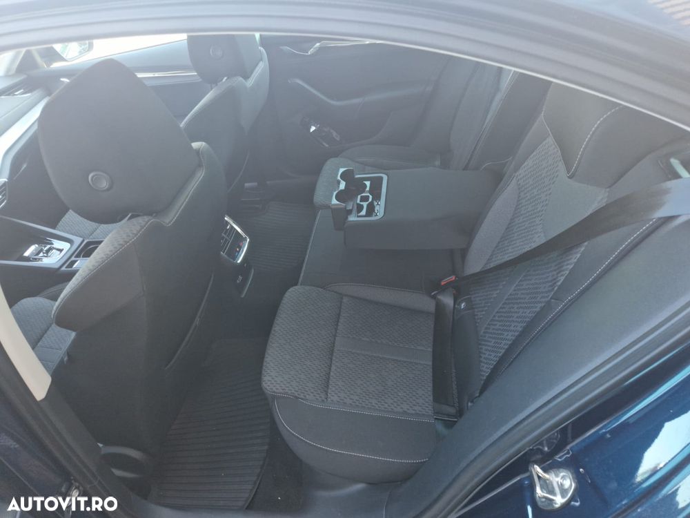 Skoda Octavia 2.0 TDI DSG 4X4 Style - 18