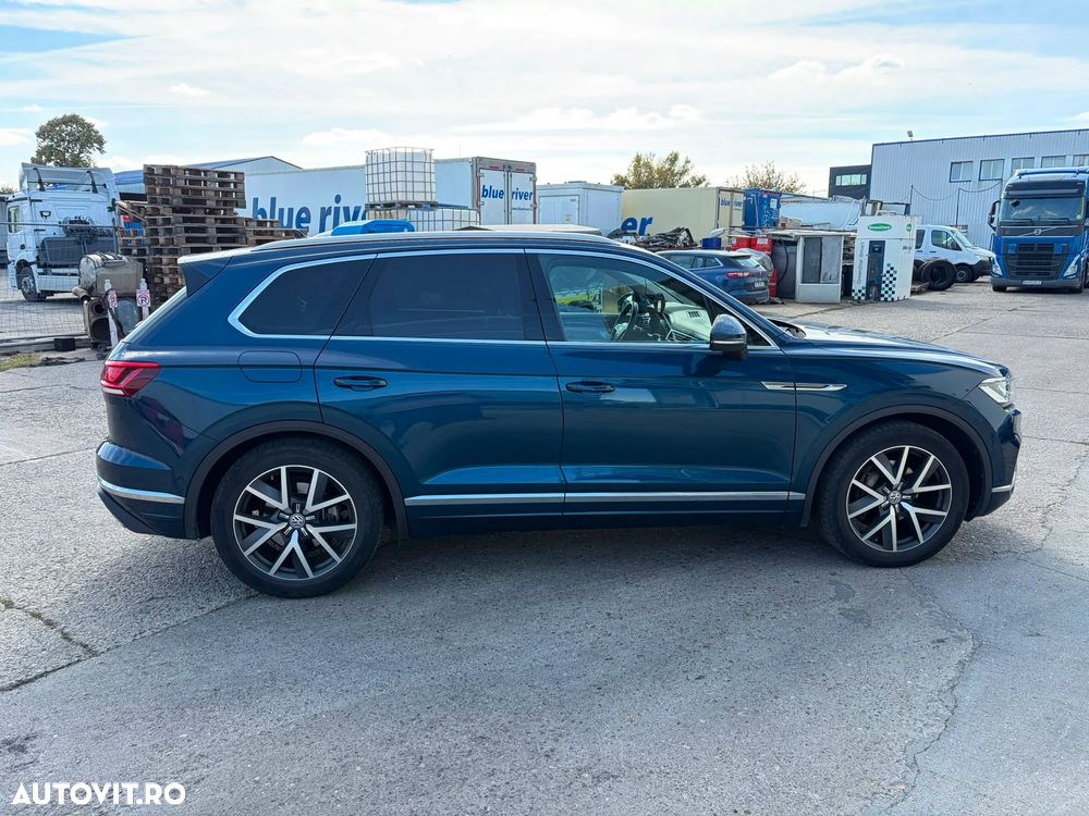 Volkswagen Touareg - 6