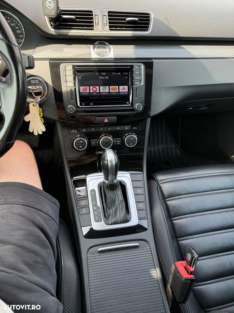Volkswagen Passat CC - 9
