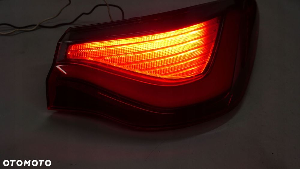 bmw g22 g23 g26 lampa prawa tył w błotnik eu 7477604 - 11