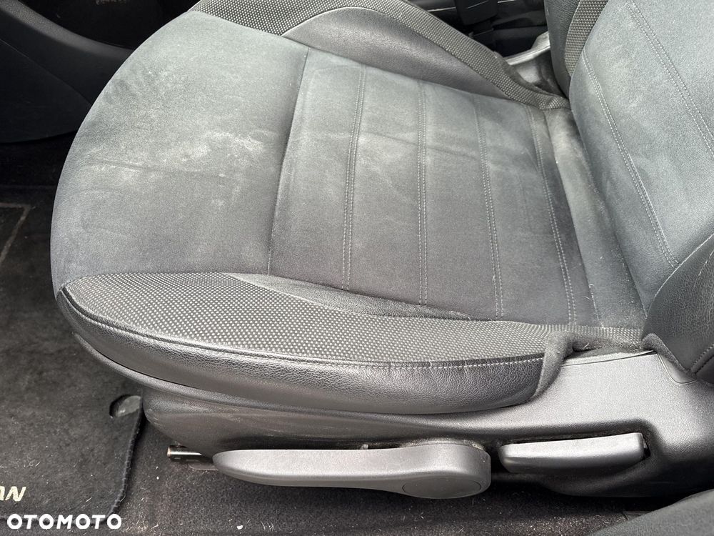 Nissan Juke 1.6 N-Connecta Xtronic - 12