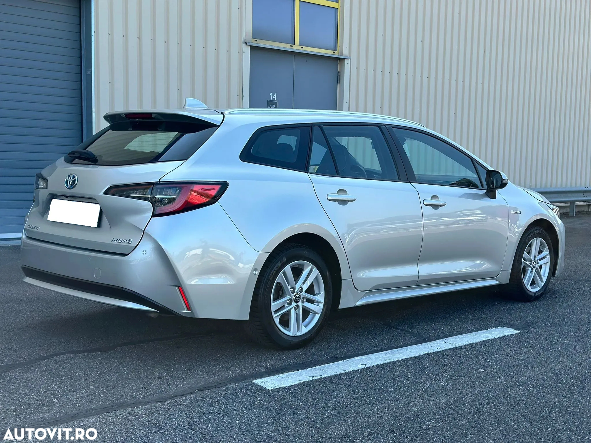 Toyota Corolla 1.8 HSD Dynamic - 5