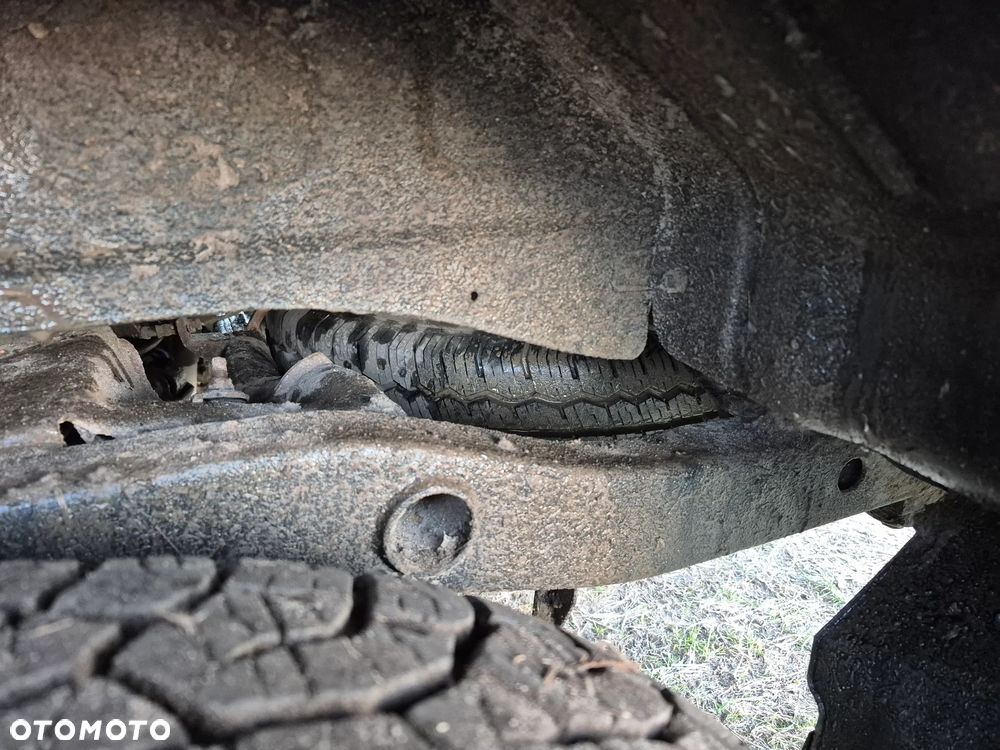 Hyundai Terracan 2.9 CRDi Basic - 13