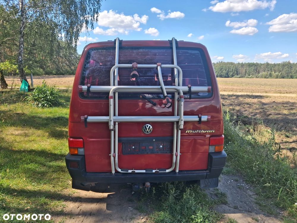 Volkswagen Multivan - 4