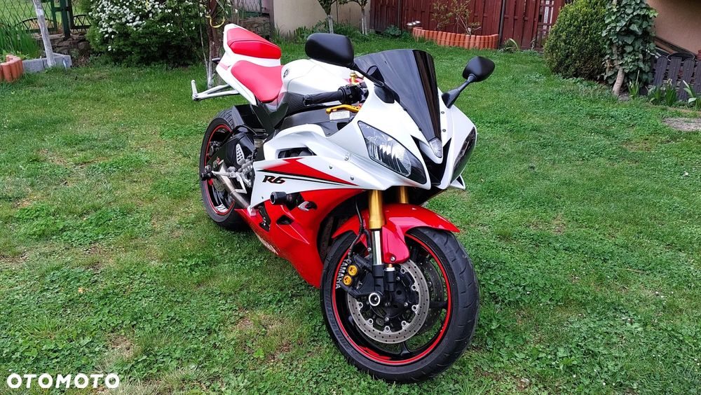 Yamaha R6 - 4