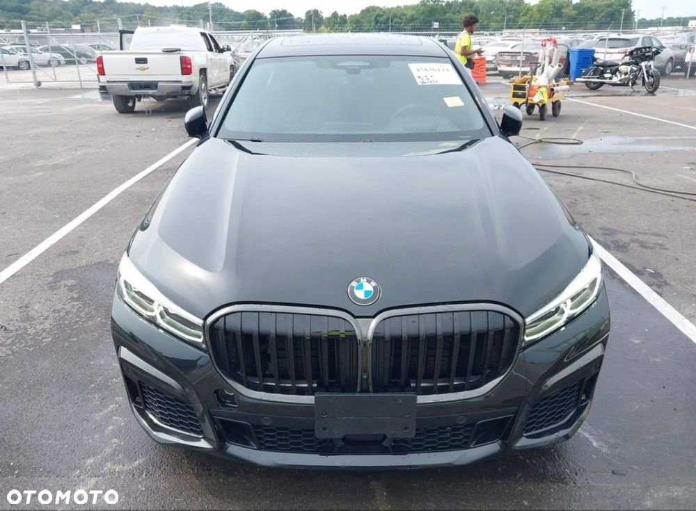 BMW Seria 7 - 2