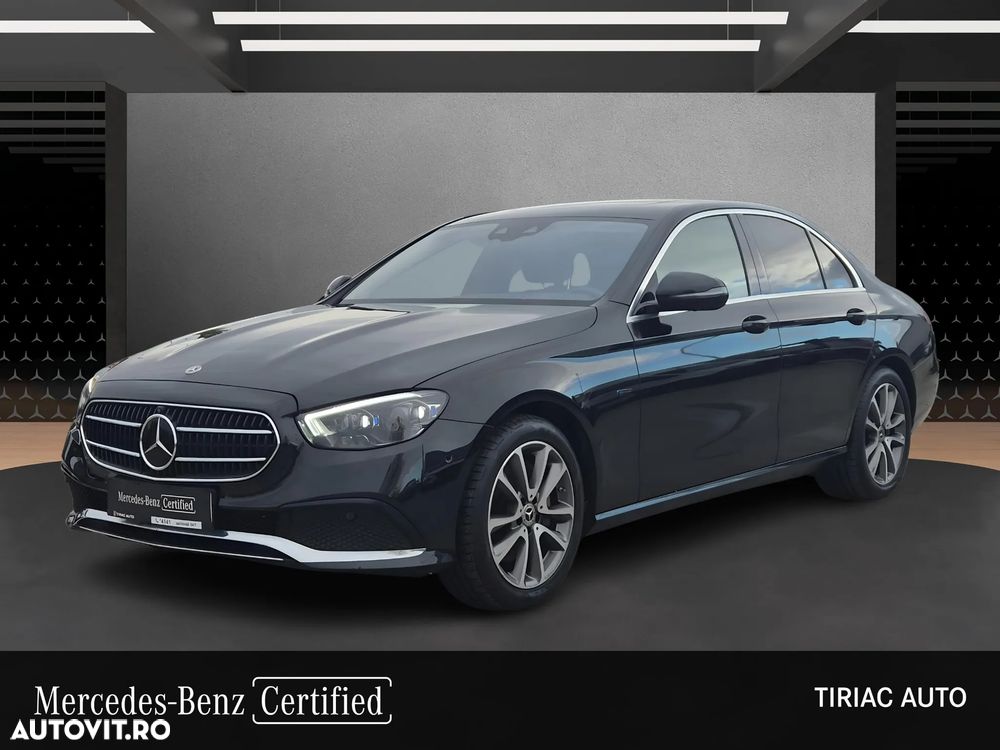 Mercedes-Benz E 300 - 1