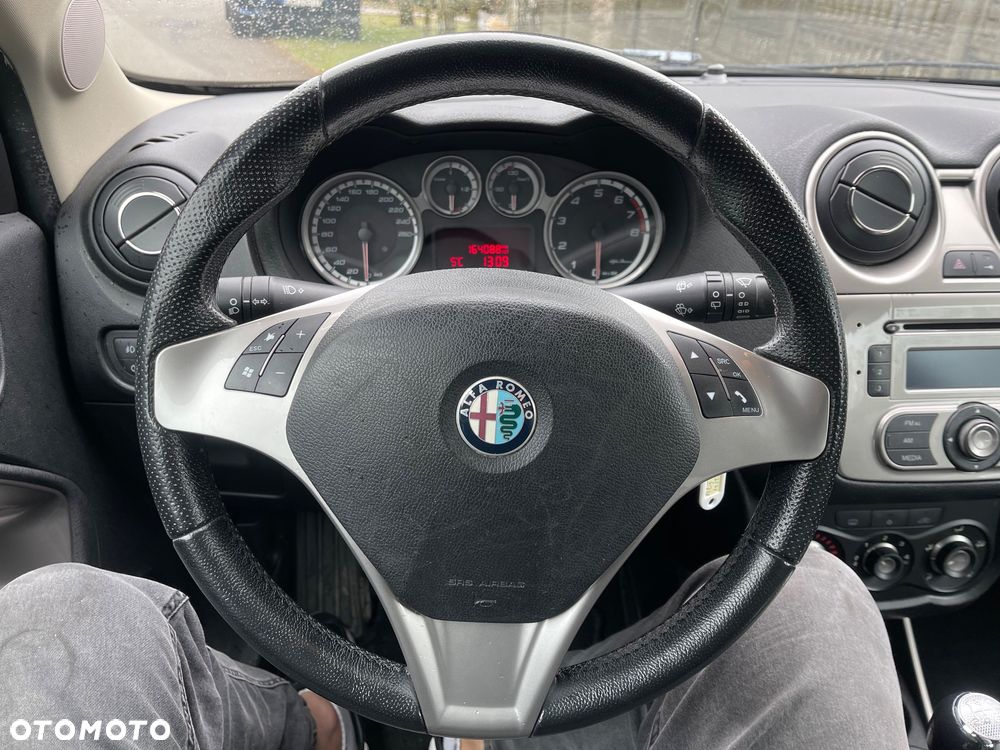 Alfa Romeo Mito 1.4 Distinctive - 17