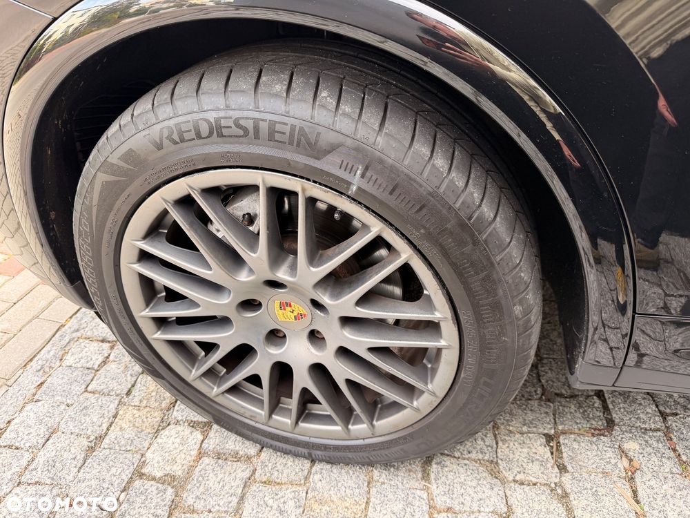 Porsche Cayenne Diesel Platinum Edition - 10