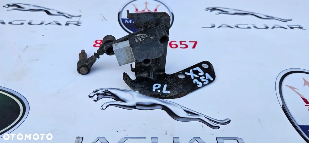 Jaguar XJ 351 2010-2015 Czujnik poziomowania świateł xenon przód lewy AW93-3C279-AC - 3