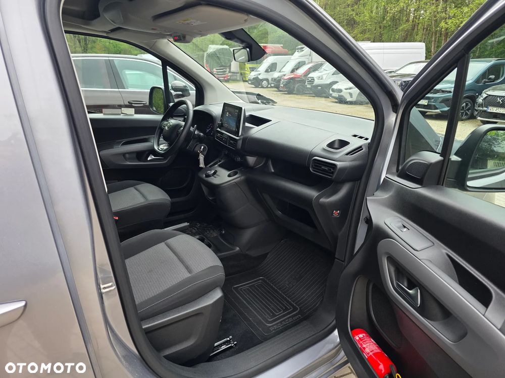 Toyota Proace City Verso 1.2 D-4T Family - 12