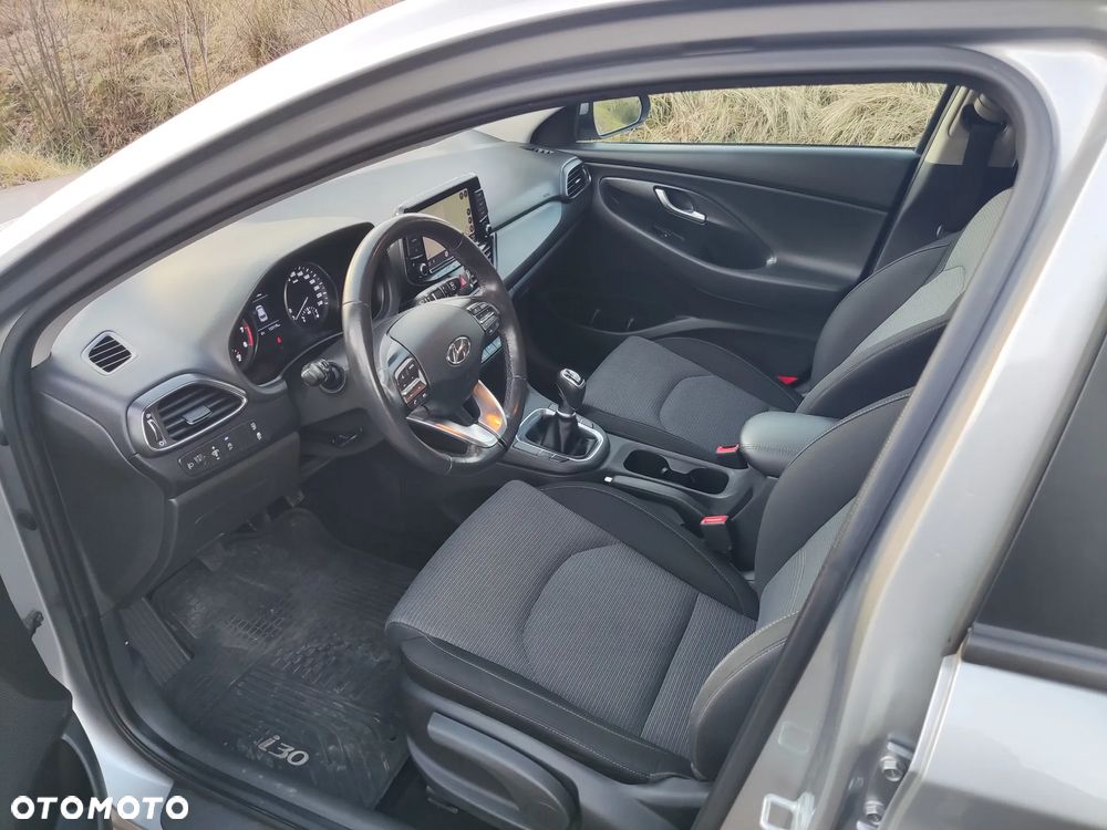 Hyundai i30 1.0 T-GDI Modern - 9