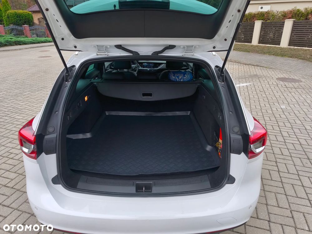 Opel Insignia Sports Tourer 1.6 Diesel Innovation - 10