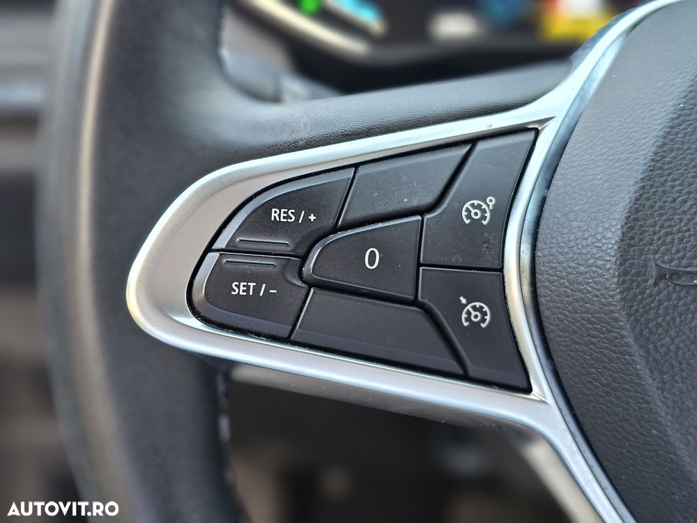 Renault Clio E-TECH Hybrid 140 BUSINESS EDITION - 23
