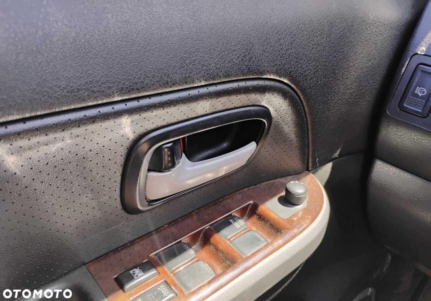 Suzuki Grand Vitara - 24