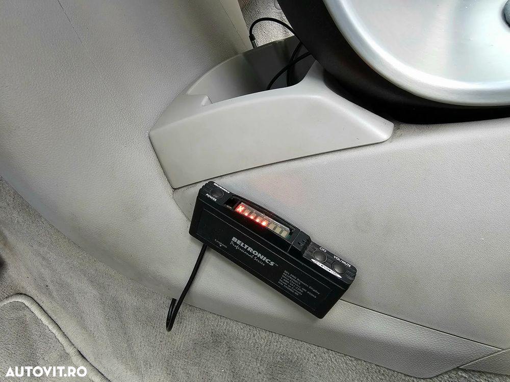 Volvo C70 2.4i Summum - 33