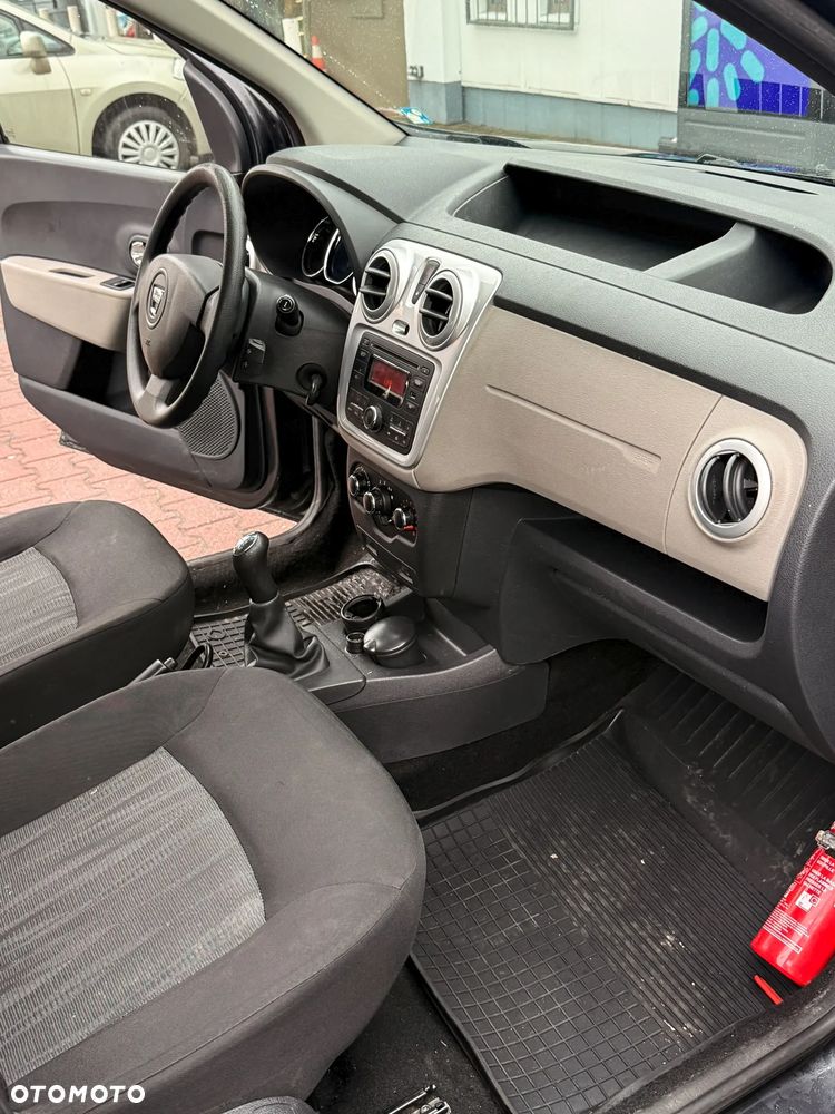 Dacia Dokker dCi 90 Laureate - 14