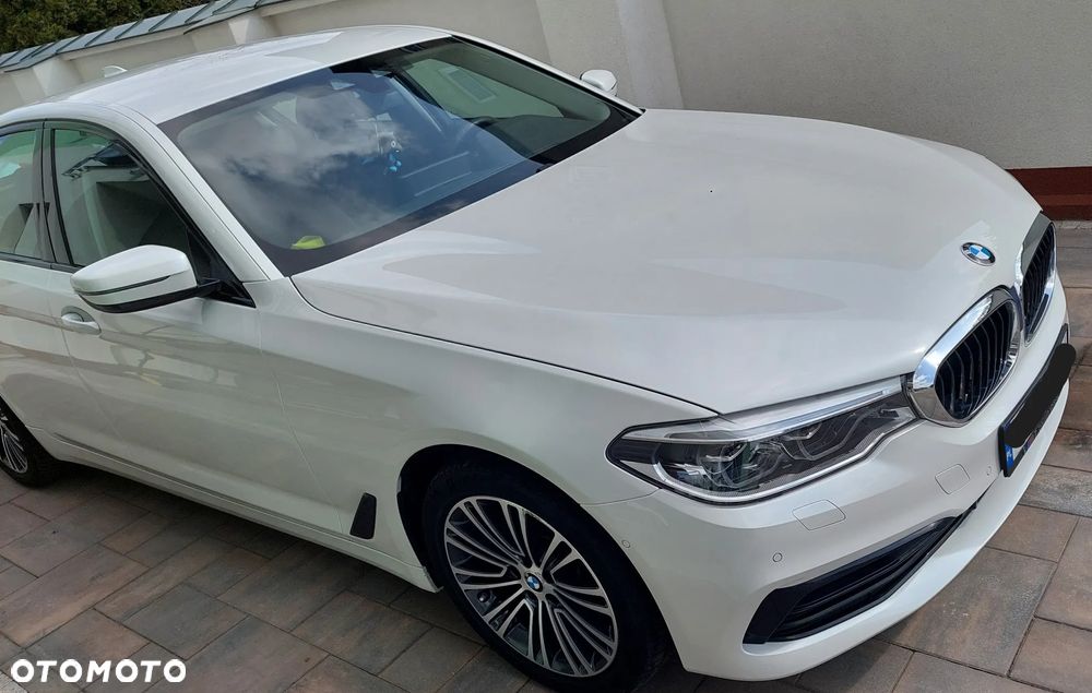 BMW Seria 5 520d xDrive Sport Line sport - 5