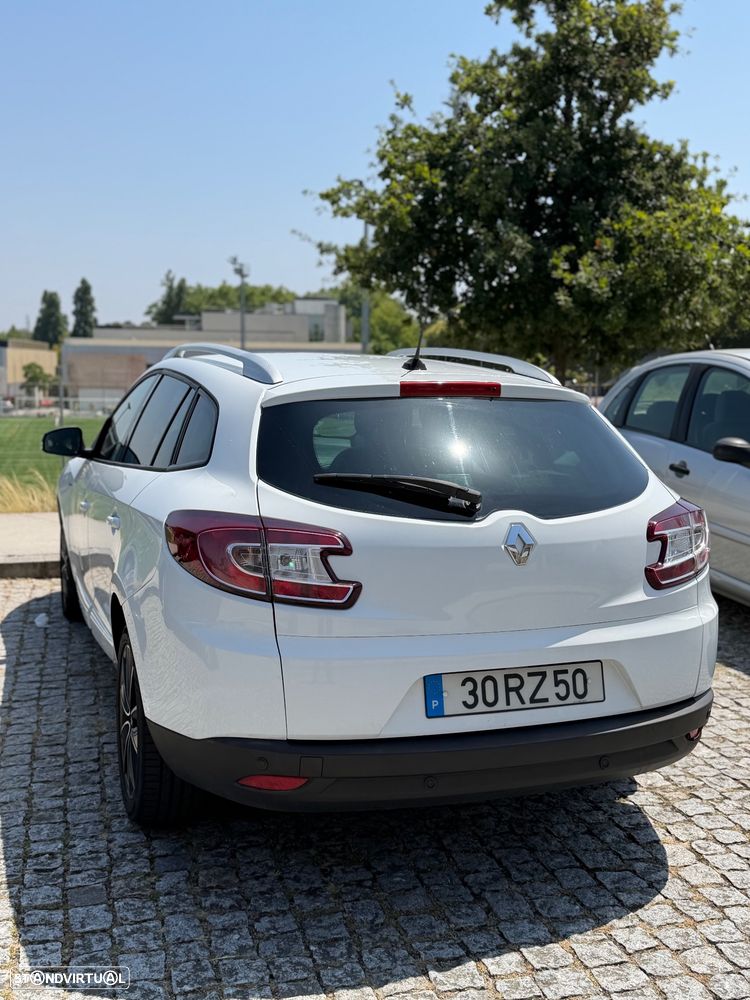 Renault Mégane Sport Tourer ENERGY dCi 130 Start & Stopp Bose Edition - 9