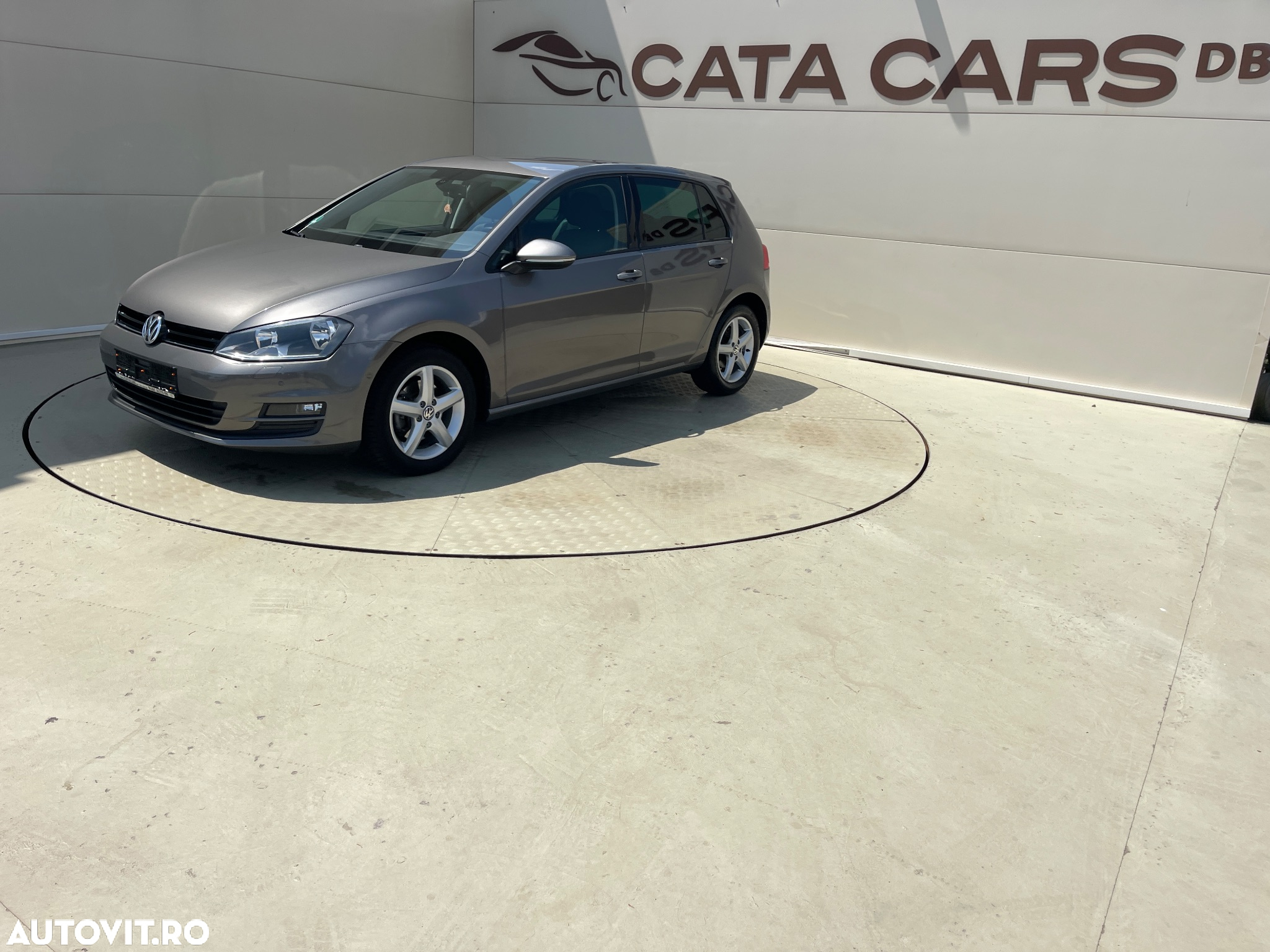 Volkswagen Golf 1.2 TSI BlueMotion Technology Comfortline - 5