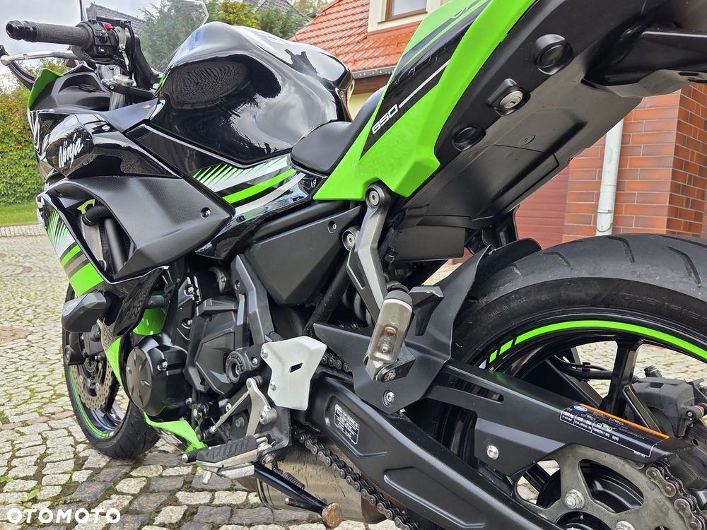 Kawasaki Ninja - 37