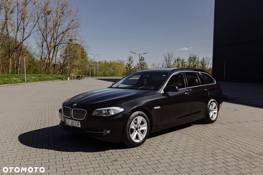 BMW Seria 5 520d - 3