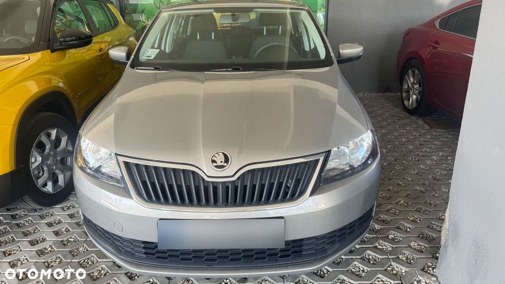 Skoda RAPID - 4