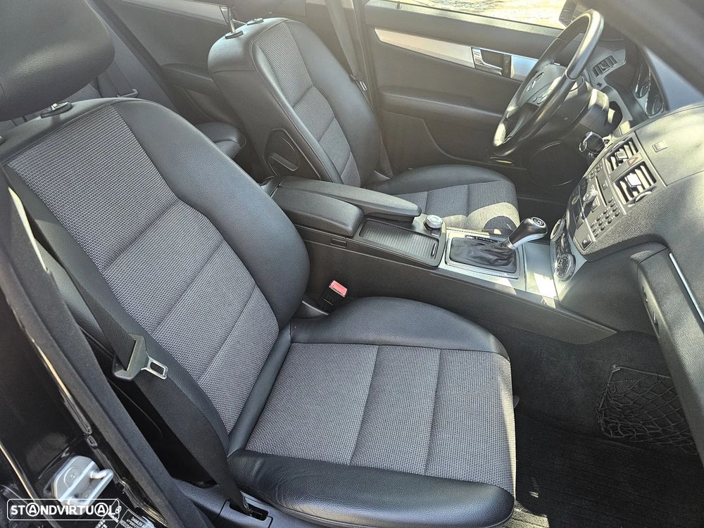 Mercedes-Benz C 220 Station CDI DPF Auto BlueEFFICIENCY Avantgarde - 19