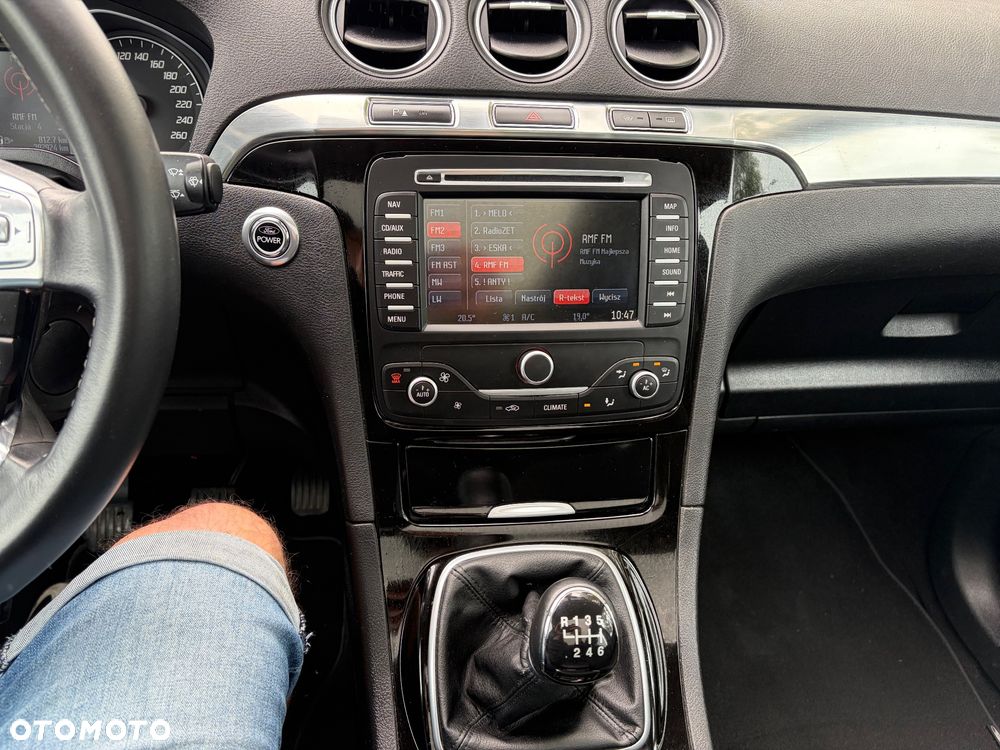 Ford S-Max 2.0 TDCi DPF Champions Edition - 18