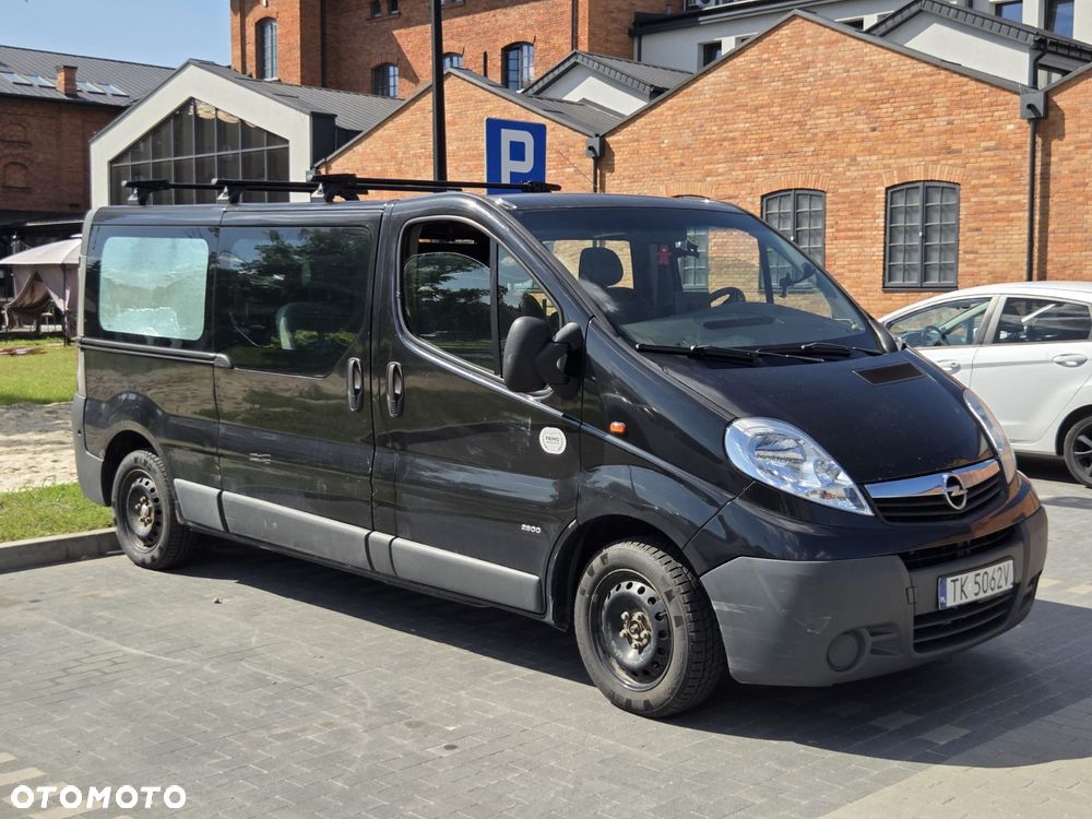 Opel Vivaro L2H1 2.9t - 2