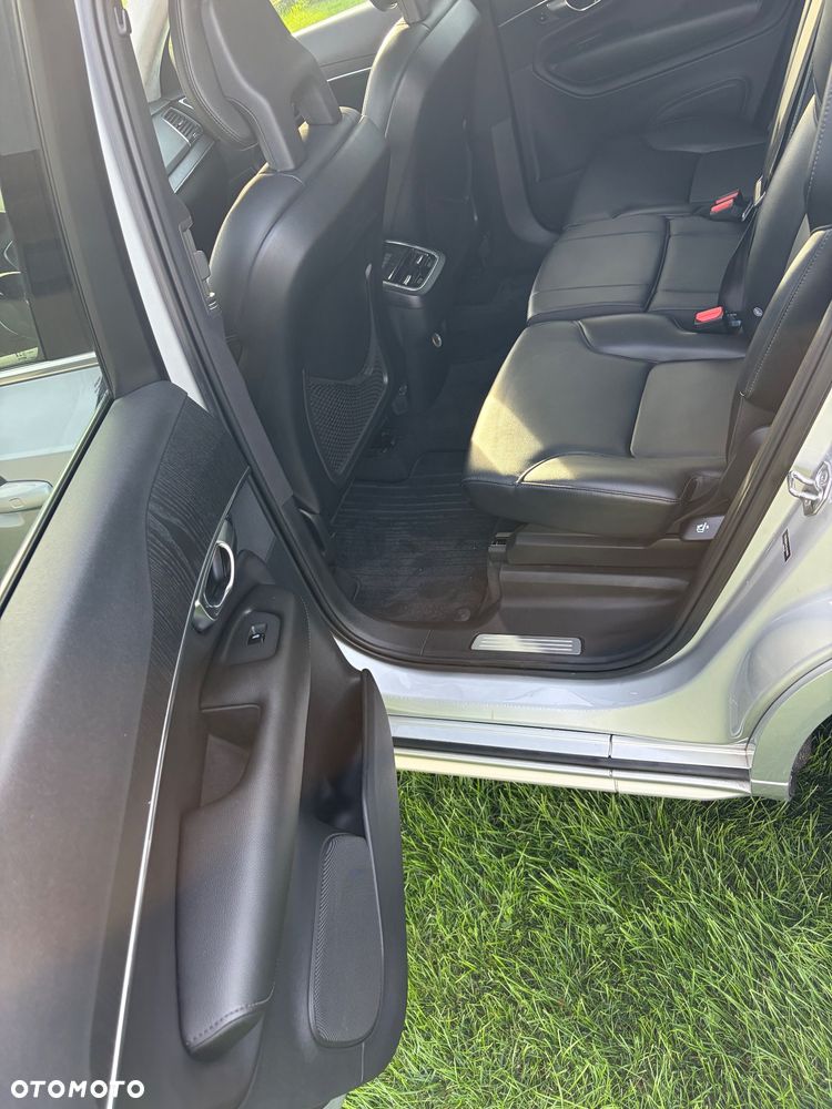 Volvo XC 90 T5 AWD Momentum 7os - 12