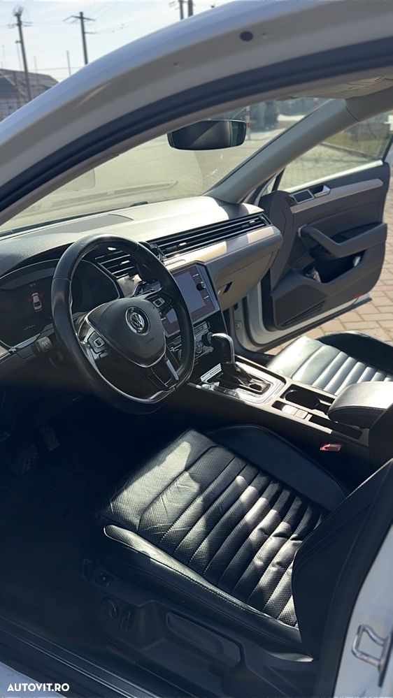 Volkswagen Passat 2.0 TDI DSG 4Motion Highline - 7