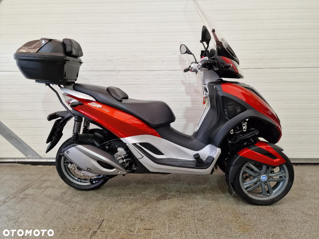 Piaggio MP-3 - 3