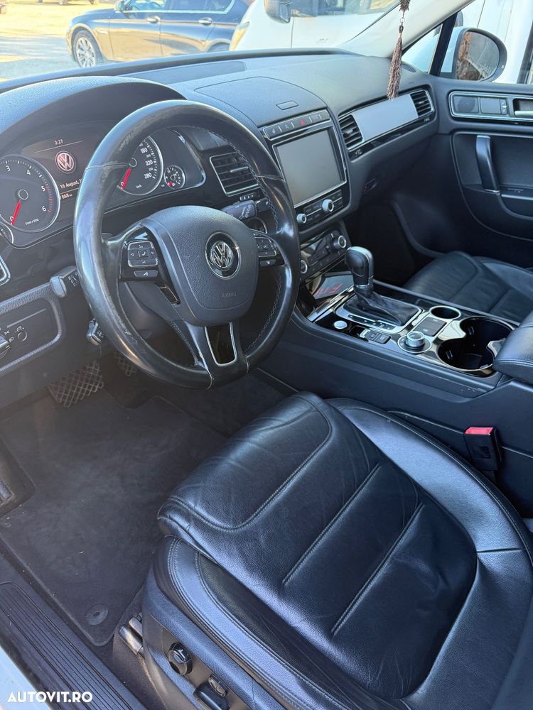 Volkswagen Touareg 3.0 V6 TDI BMT - 13