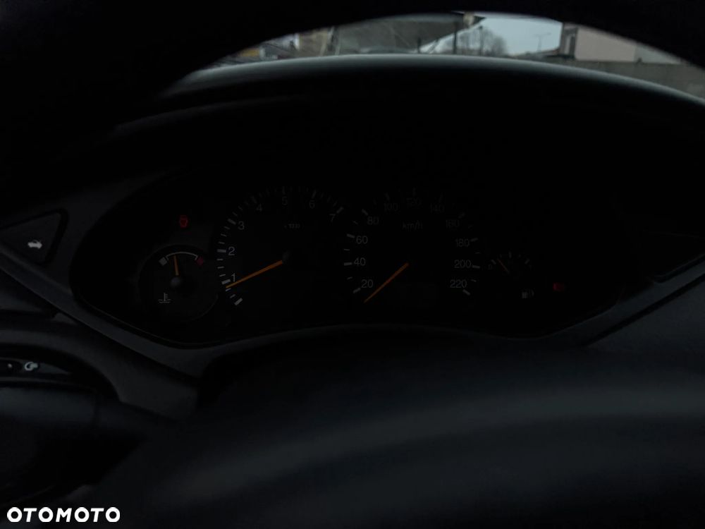 Ford Focus - 10