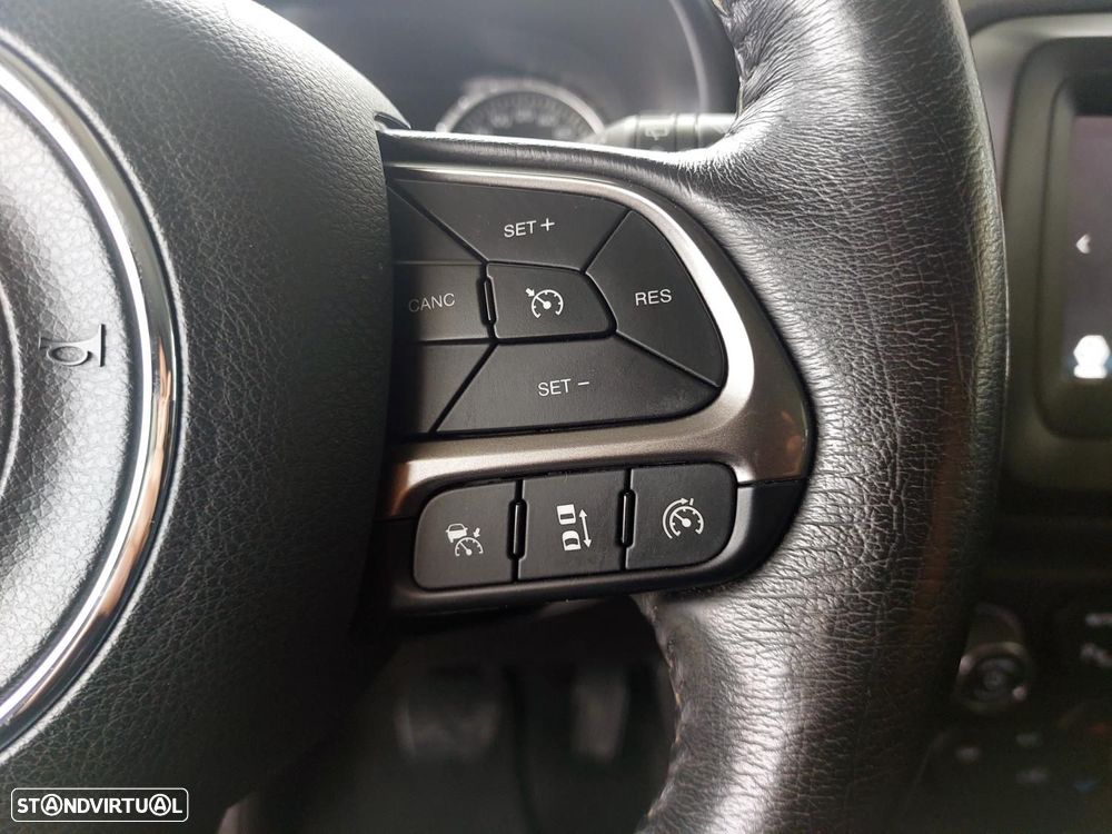 Jeep Renegade 1.4 MultiAir Active Drive Auto Limited - 21