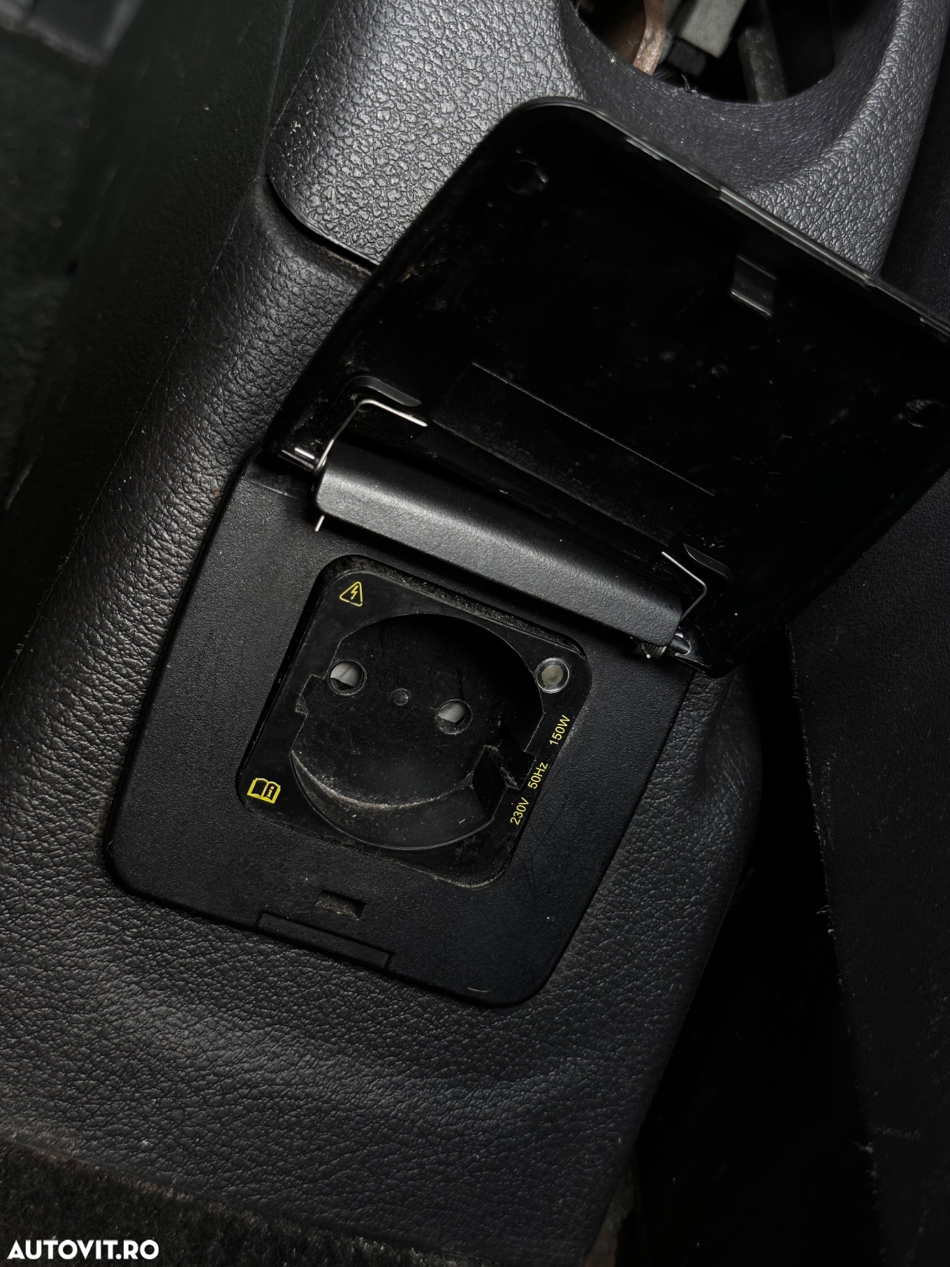 Ford Tourneo Custom 300 L2H1 VA Titanium - 15