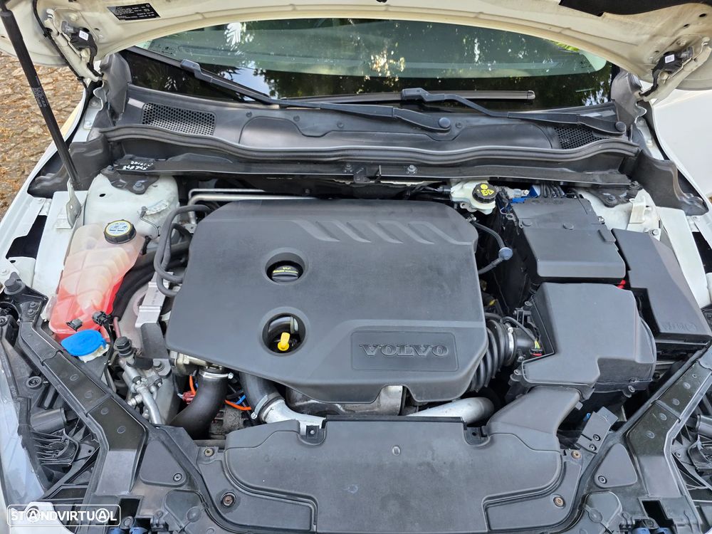 Volvo V40 1.6 D2 Momentum - 23