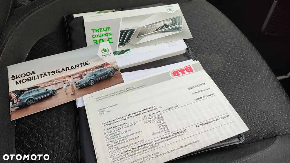 Skoda Superb 2.0 TDI DSG Elegance - 11