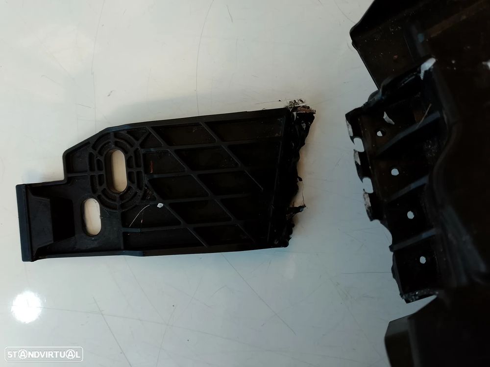 FAROL DIREITO RENAULT ZOE / 260108268R / APOIO PARTIDO - 3