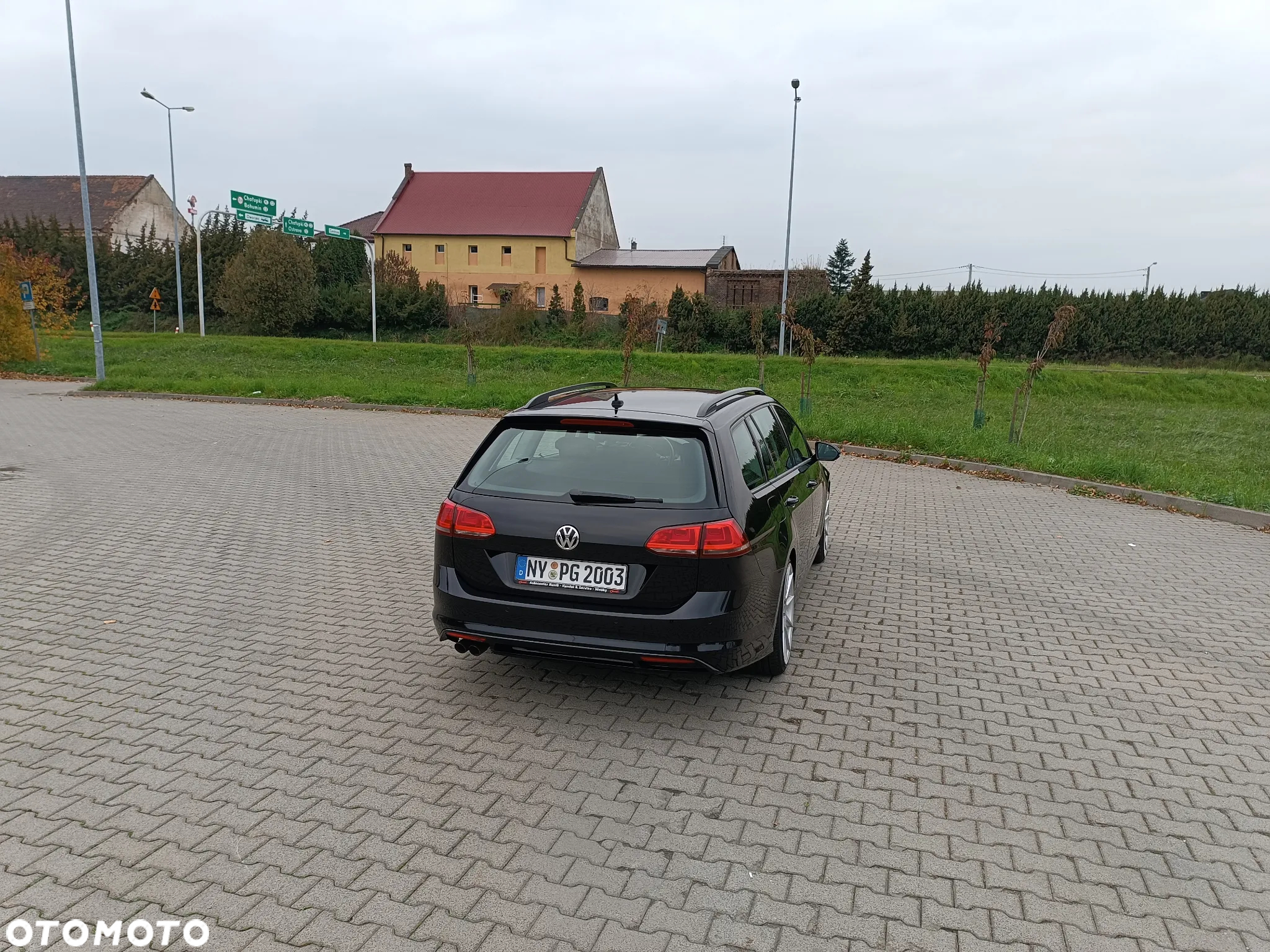 Volkswagen Golf Variant 2.0 TDI SCR Highline - 6