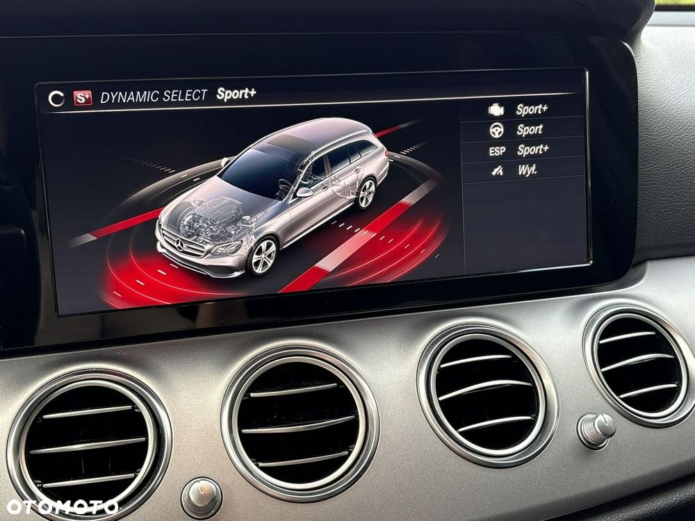 Mercedes-Benz Klasa E 300 de 9G-TRONIC Exclusive - 27
