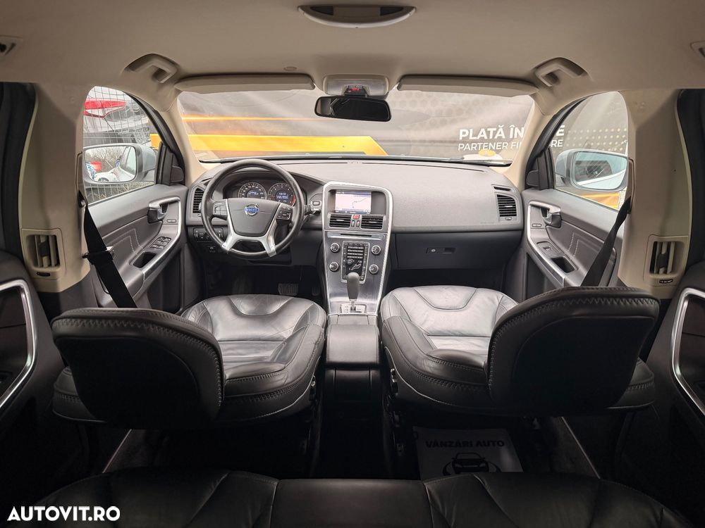 Volvo XC 60 D4 AWD Geartronic Ocean Race - 21