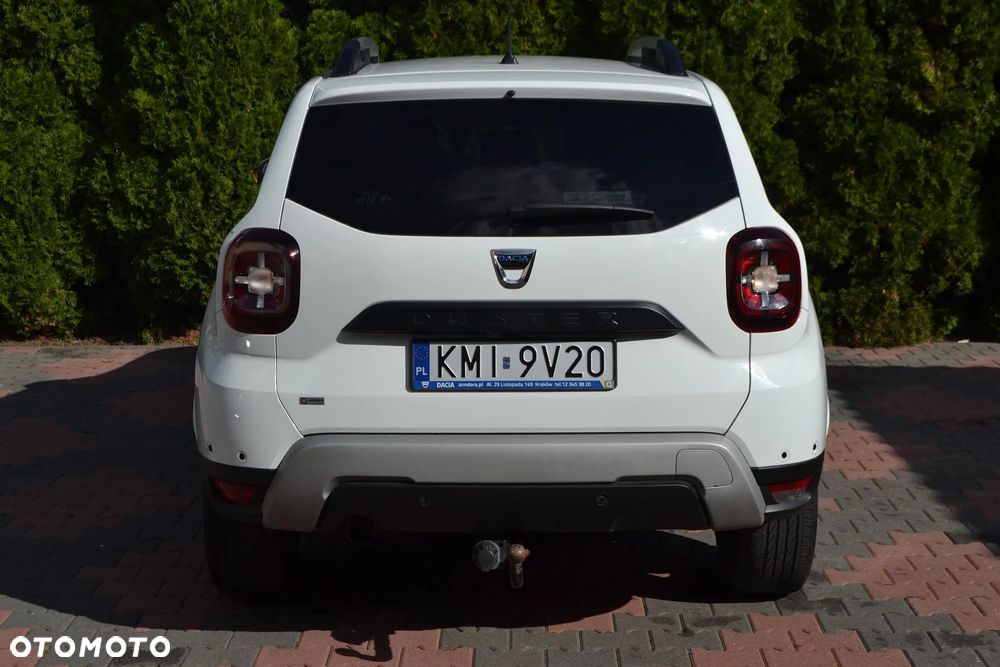 Dacia Duster 1.6 SCe Laureate S&S - 11